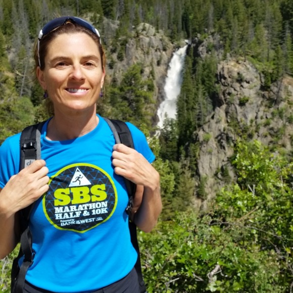 Meet your Posher, Angie - Picture 1 of 1